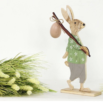 Zajačik - drevená dekorácia